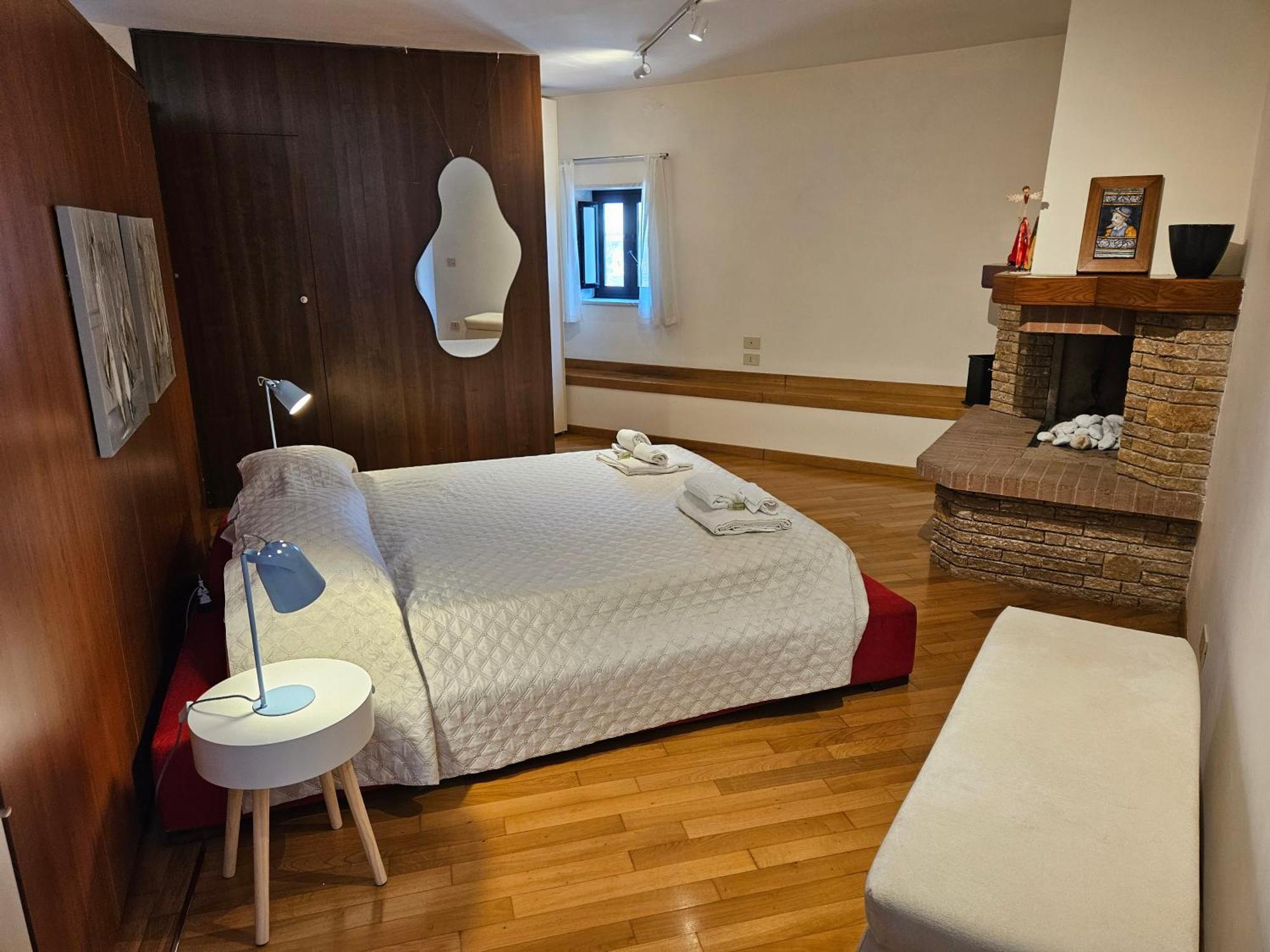 Ciaobari Apartment - Elegant 4 Bedrooms In The Heart Of Old Town Екстериор снимка